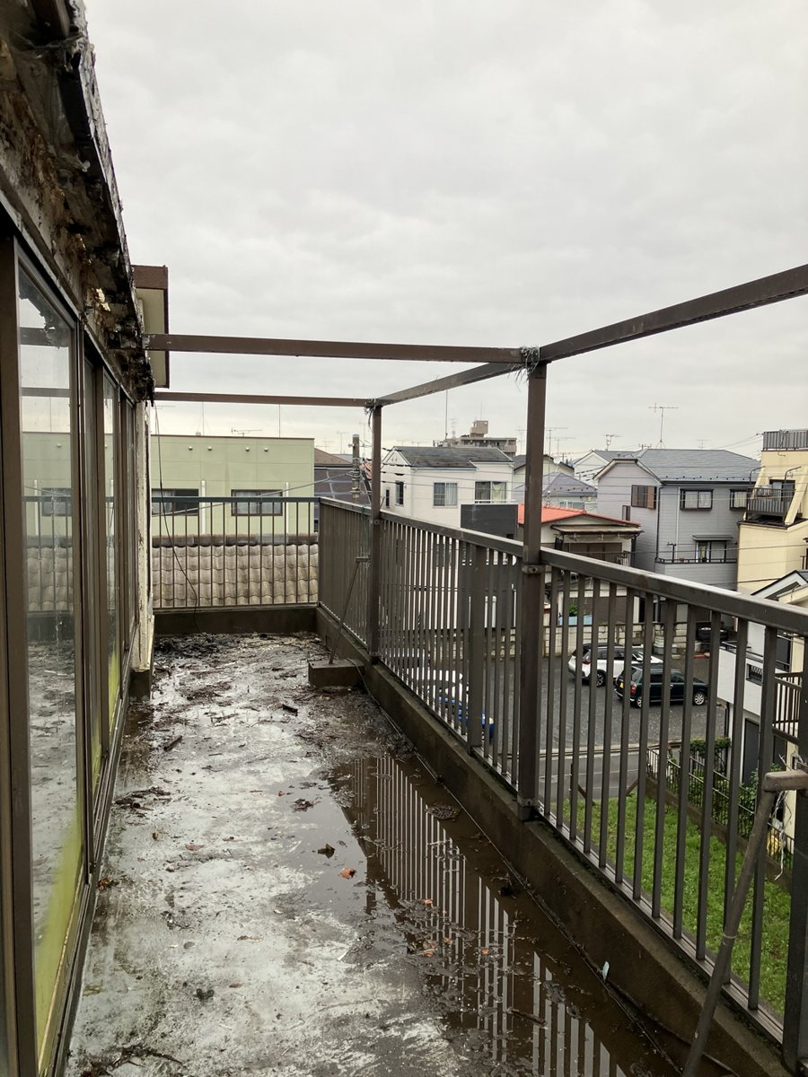 掃除後の通路
