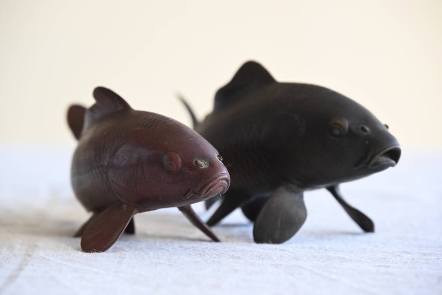 鯉 置物 ブロンズ（銅合金）製 2体セット 魚 彫刻 床の間 和室 縁起物