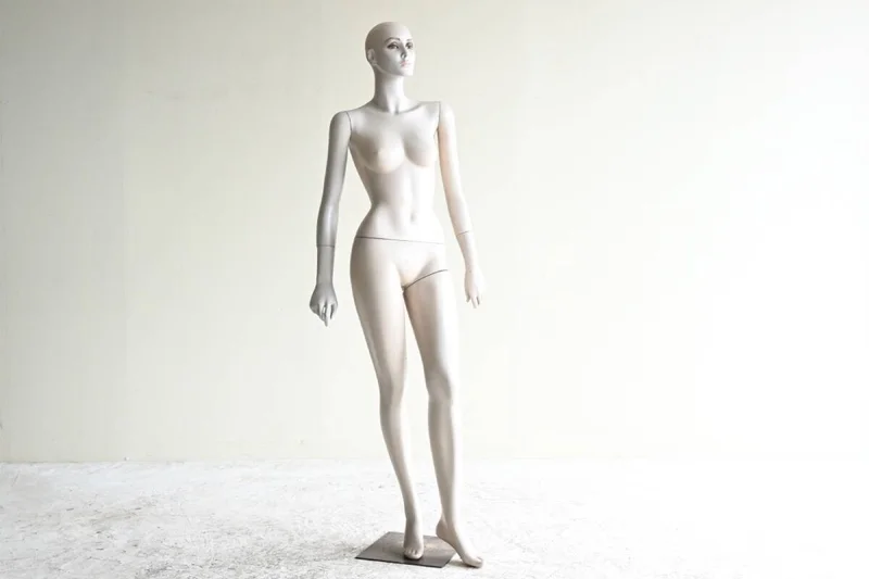 昭和 女性マネキン 全身 FRP リアルメイク 植毛まつ毛 ディスプレイ 台座付