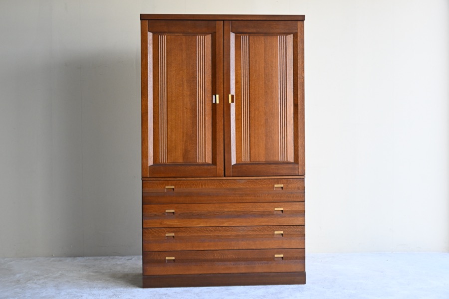 昭和期 府中家具 洋風衣装箪笥 ／ 上部両開き扉 × 4段引き出し 真鍮金具