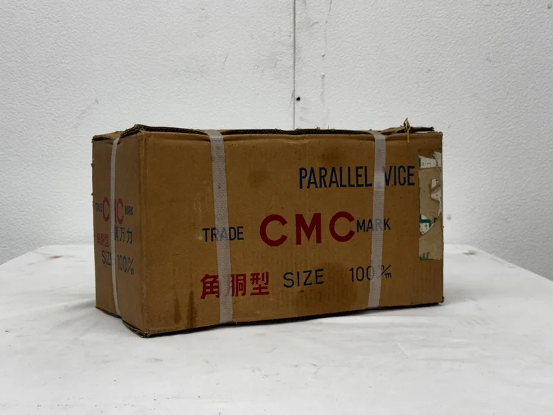 CMC 角胴型横万力 100mm表記｜パラレルバイス 外箱付き・内容物要確認