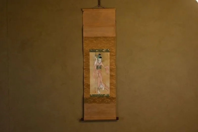 昭和 肉筆掛軸 踊り子図 絹本 人物画 異国情緒 床の間