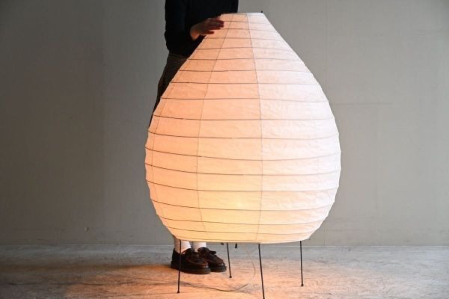 イサムノグチ AKARI ／ 大型 和紙 フロアランプ 3脚ワイヤーベース W70×H120cm